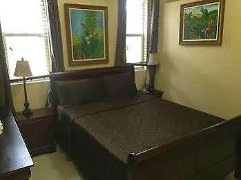 Guest house Brownstone 1 Hotel Nassau