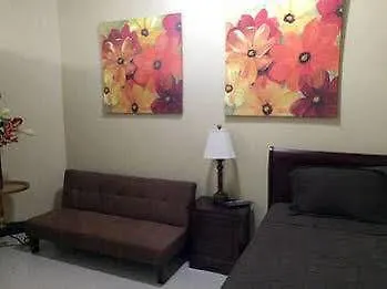 *** Guest house Brownstone 1 Hotel Nassau Bahamas