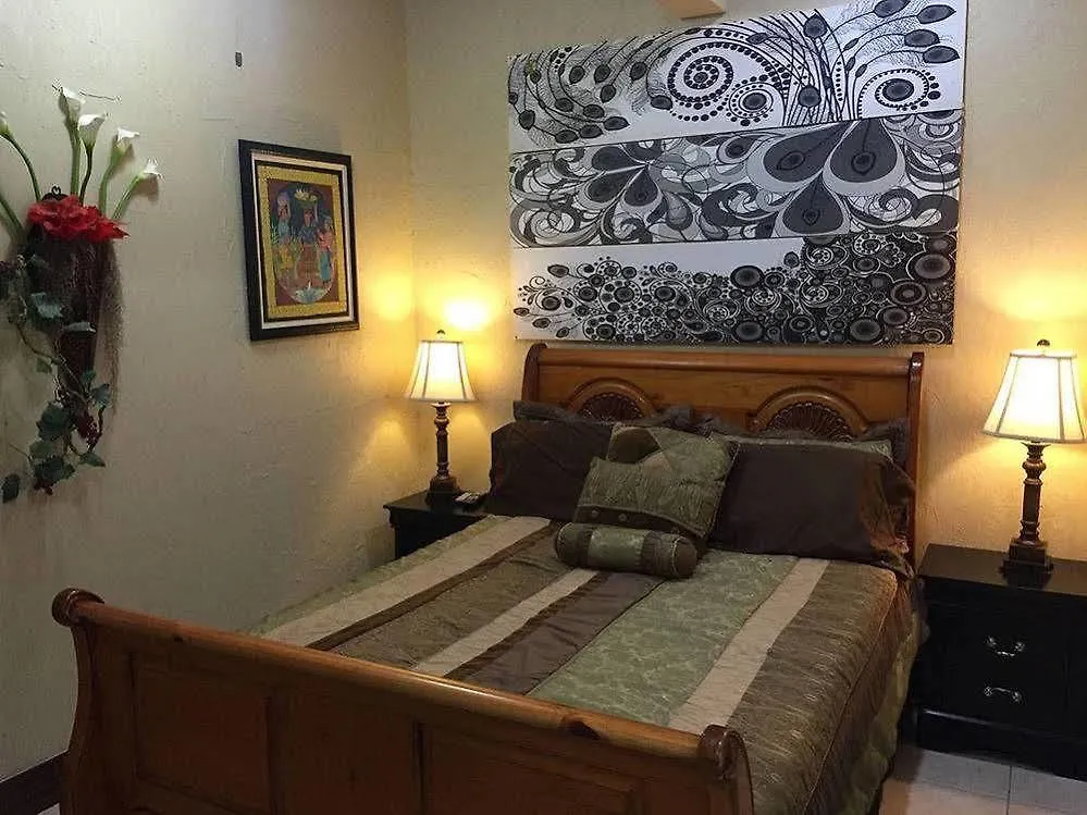 Brownstone 1 Hotel Nassau Bahamas