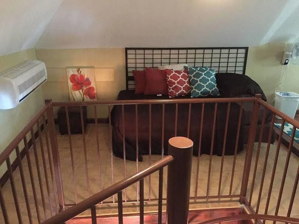 Guest house Brownstone 1 Hotel Nassau